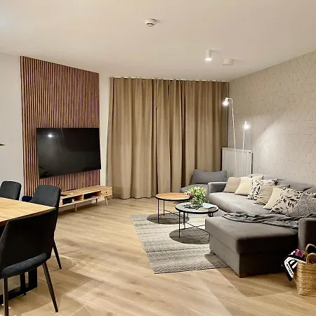 Apartment Lux - Pinea *