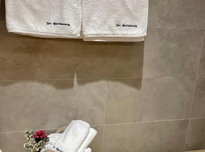 Lux - Pinea Apartamento